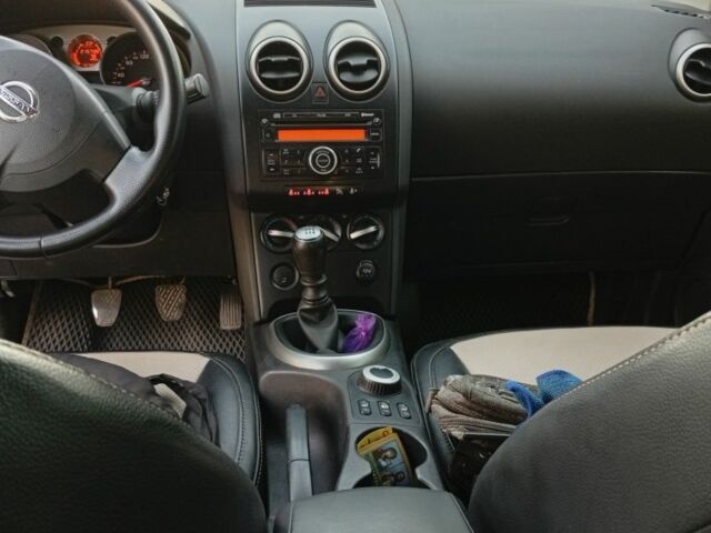 Черный Ниссан Кашкай, объемом двигателя 2 л и пробегом 216 тыс. км за 7671 $, фото 5 на Automoto.ua