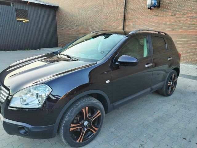 Черный Ниссан Кашкай, объемом двигателя 2 л и пробегом 268 тыс. км за 8200 $, фото 4 на Automoto.ua