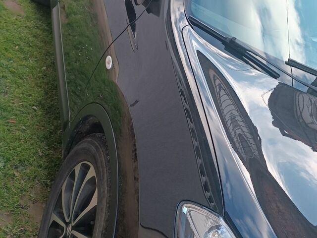 Черный Ниссан Кашкай, объемом двигателя 1.5 л и пробегом 275 тыс. км за 10800 $, фото 11 на Automoto.ua