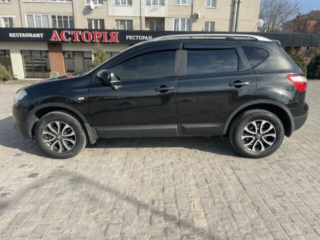 Черный Ниссан Кашкай, объемом двигателя 1.5 л и пробегом 216 тыс. км за 8900 $, фото 5 на Automoto.ua