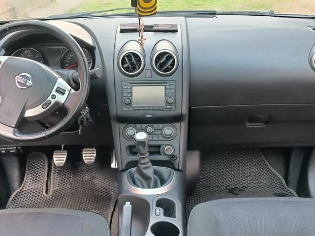 Черный Ниссан Кашкай, объемом двигателя 1.5 л и пробегом 275 тыс. км за 10800 $, фото 18 на Automoto.ua