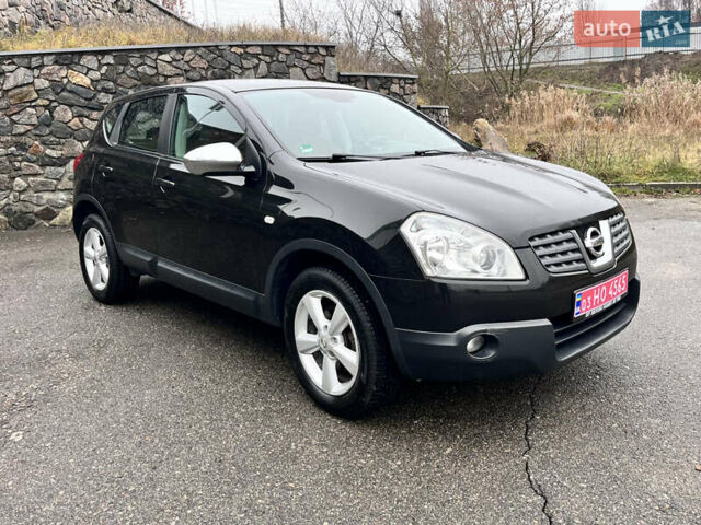 Черный Ниссан Кашкай, объемом двигателя 1.6 л и пробегом 209 тыс. км за 7700 $, фото 6 на Automoto.ua