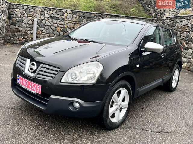 Черный Ниссан Кашкай, объемом двигателя 1.6 л и пробегом 209 тыс. км за 7700 $, фото 2 на Automoto.ua