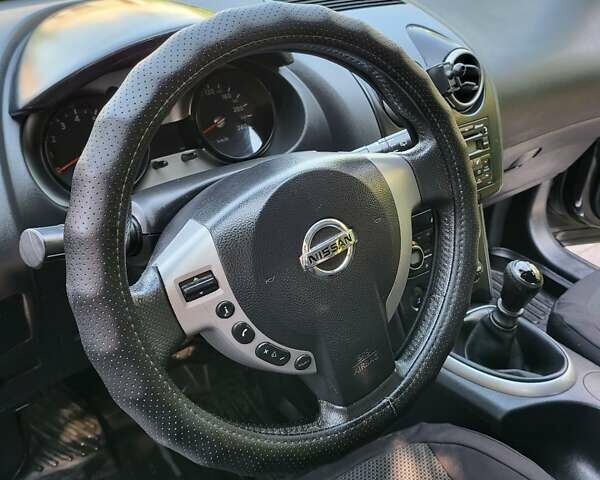 Черный Ниссан Кашкай, объемом двигателя 2 л и пробегом 360 тыс. км за 6400 $, фото 10 на Automoto.ua