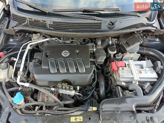 Черный Ниссан Кашкай, объемом двигателя 2 л и пробегом 183 тыс. км за 7450 $, фото 11 на Automoto.ua