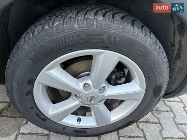 Черный Ниссан Кашкай, объемом двигателя 2 л и пробегом 252 тыс. км за 9100 $, фото 17 на Automoto.ua