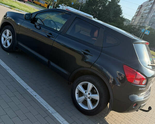 Черный Ниссан Кашкай, объемом двигателя 1.46 л и пробегом 205 тыс. км за 7800 $, фото 1 на Automoto.ua