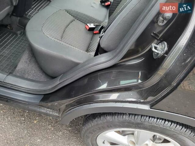 Черный Ниссан Кашкай, объемом двигателя 1.5 л и пробегом 239 тыс. км за 8900 $, фото 44 на Automoto.ua