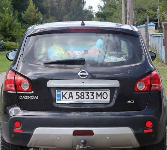 Черный Ниссан Кашкай, объемом двигателя 1.5 л и пробегом 234 тыс. км за 8600 $, фото 1 на Automoto.ua