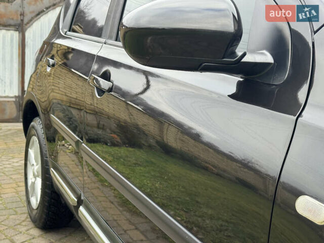 Черный Ниссан Кашкай, объемом двигателя 1.5 л и пробегом 231 тыс. км за 7900 $, фото 61 на Automoto.ua