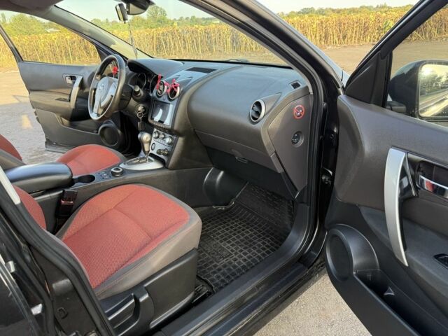 Черный Ниссан Кашкай, объемом двигателя 2 л и пробегом 175 тыс. км за 8550 $, фото 18 на Automoto.ua