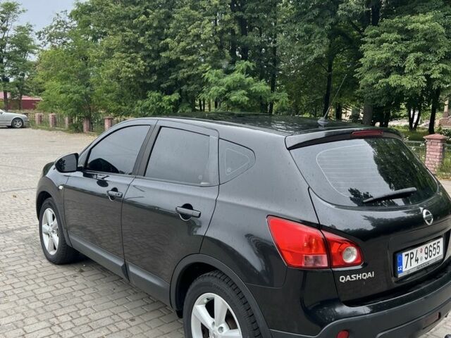 Черный Ниссан Кашкай, объемом двигателя 2 л и пробегом 350 тыс. км за 4500 $, фото 4 на Automoto.ua