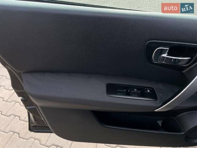 Ніссан Кашкай 2007 у Луцьку на Automoto.ua Чорний Ніссан Кашкай, об'ємом двигуна 1.6 л та пробігом 189 тис. км за 6800 $, фото 12 на Automoto.ua