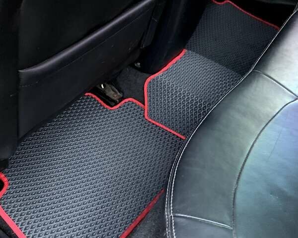 Черный Ниссан Кашкай, объемом двигателя 2 л и пробегом 212 тыс. км за 8500 $, фото 8 на Automoto.ua