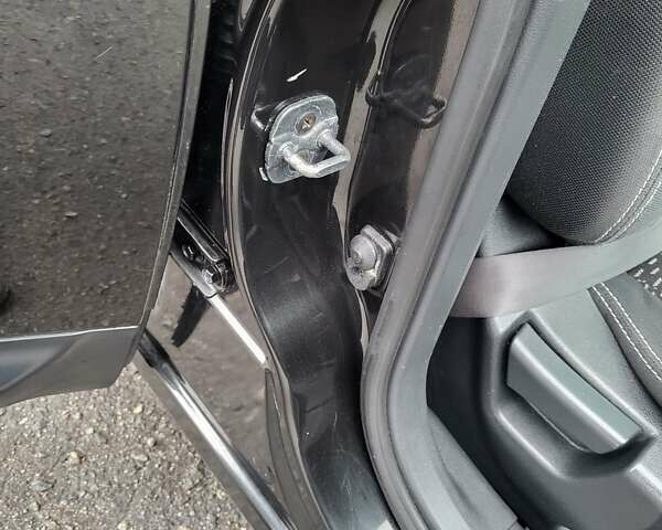 Черный Ниссан Кашкай, объемом двигателя 1.5 л и пробегом 239 тыс. км за 8900 $, фото 61 на Automoto.ua