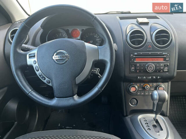 Черный Ниссан Кашкай, объемом двигателя 2 л и пробегом 164 тыс. км за 7300 $, фото 13 на Automoto.ua