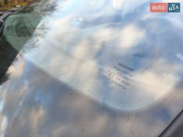 Черный Ниссан Кашкай, объемом двигателя 2 л и пробегом 167 тыс. км за 7999 $, фото 57 на Automoto.ua