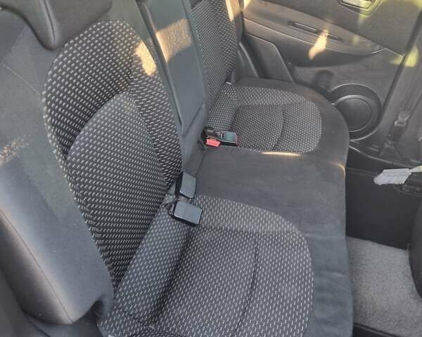 Черный Ниссан Кашкай, объемом двигателя 2 л и пробегом 199 тыс. км за 7900 $, фото 11 на Automoto.ua