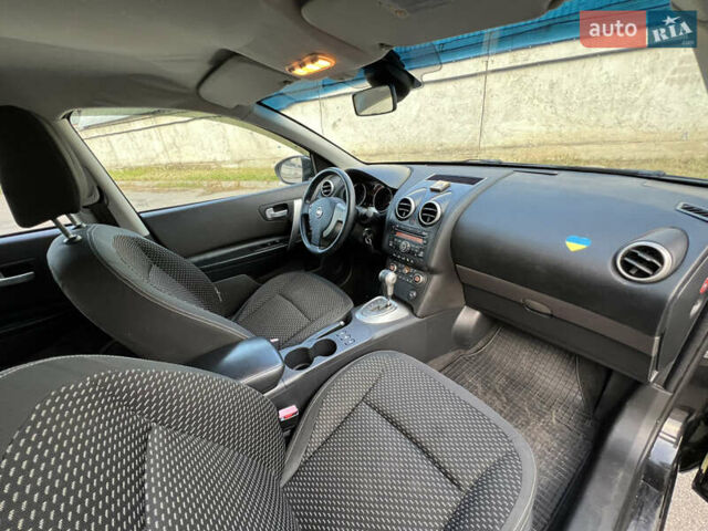 Черный Ниссан Кашкай, объемом двигателя 2 л и пробегом 164 тыс. км за 7300 $, фото 28 на Automoto.ua