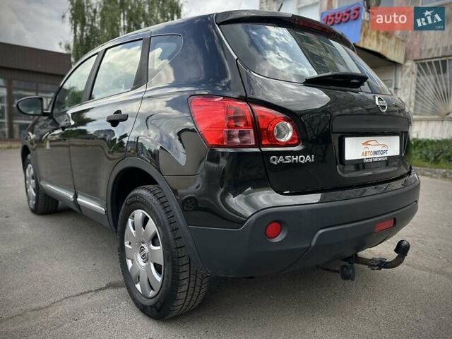Черный Ниссан Кашкай, объемом двигателя 1.6 л и пробегом 200 тыс. км за 8900 $, фото 23 на Automoto.ua