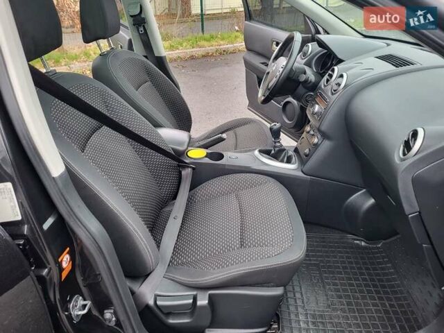 Черный Ниссан Кашкай, объемом двигателя 1.5 л и пробегом 239 тыс. км за 8900 $, фото 59 на Automoto.ua