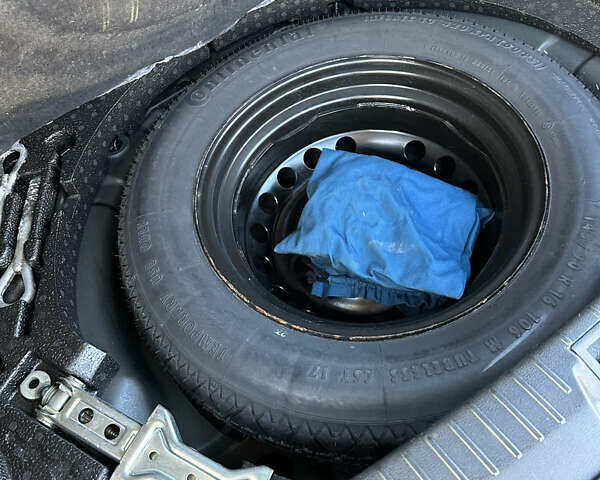 Черный Ниссан Кашкай, объемом двигателя 1.6 л и пробегом 196 тыс. км за 8599 $, фото 24 на Automoto.ua