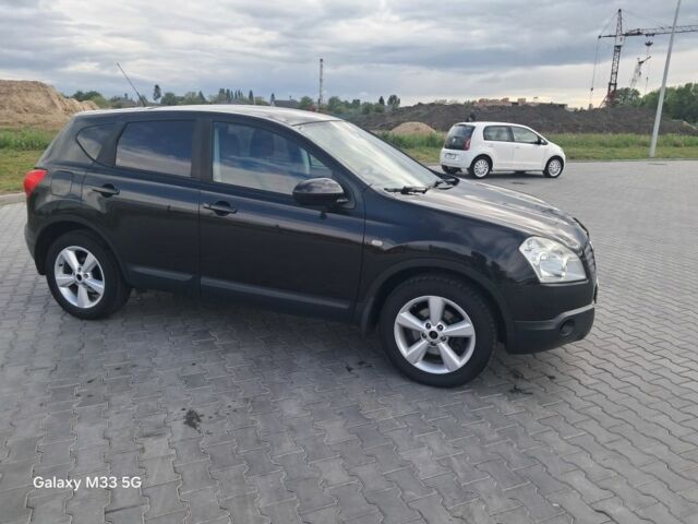 Черный Ниссан Кашкай, объемом двигателя 1.5 л и пробегом 250 тыс. км за 8900 $, фото 2 на Automoto.ua