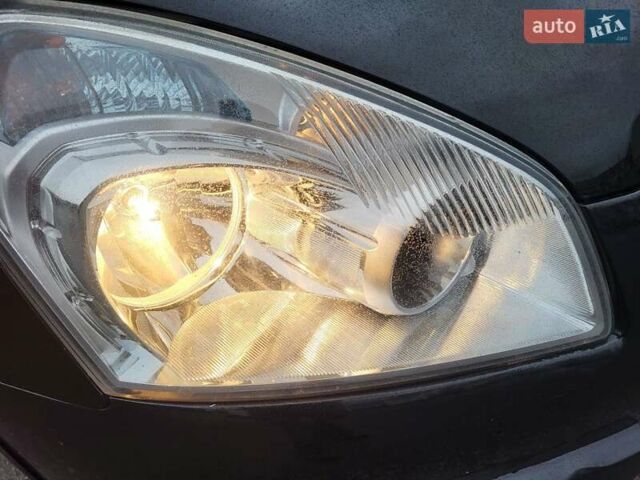 Черный Ниссан Кашкай, объемом двигателя 1.5 л и пробегом 239 тыс. км за 8900 $, фото 30 на Automoto.ua