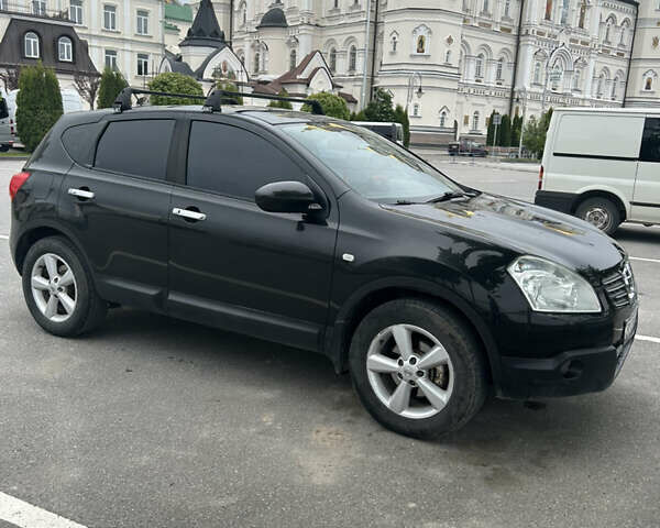 Черный Ниссан Кашкай, объемом двигателя 1.5 л и пробегом 200 тыс. км за 8100 $, фото 1 на Automoto.ua