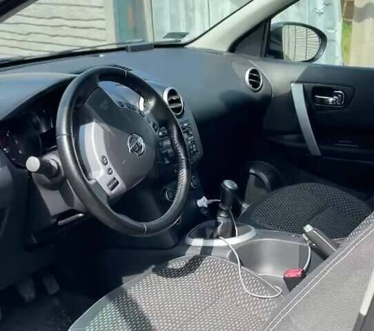 Черный Ниссан Кашкай, объемом двигателя 1.5 л и пробегом 234 тыс. км за 8600 $, фото 11 на Automoto.ua