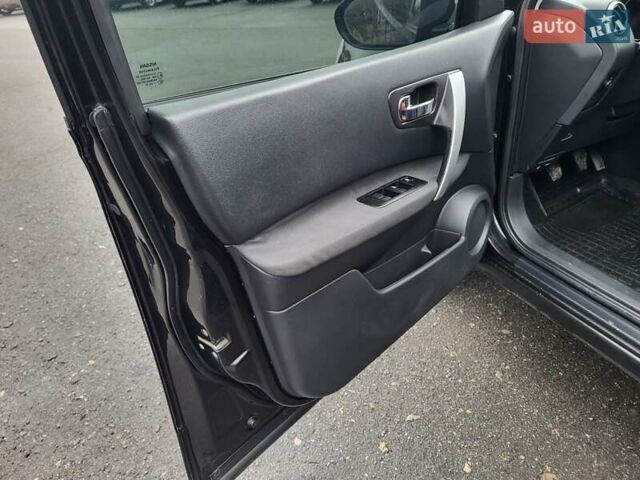 Черный Ниссан Кашкай, объемом двигателя 1.5 л и пробегом 239 тыс. км за 8900 $, фото 34 на Automoto.ua