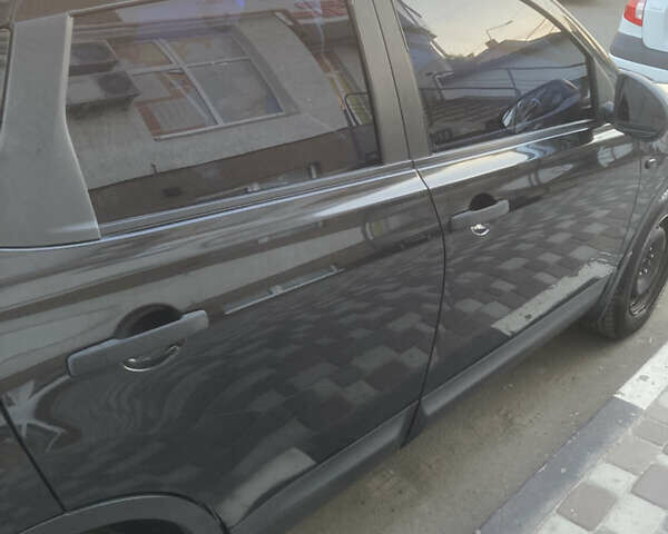 Черный Ниссан Кашкай, объемом двигателя 2 л и пробегом 283 тыс. км за 6900 $, фото 2 на Automoto.ua