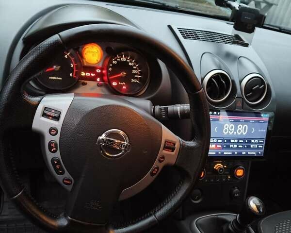 Черный Ниссан Кашкай, объемом двигателя 1.46 л и пробегом 200 тыс. км за 9000 $, фото 10 на Automoto.ua