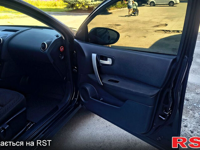 Чорний Ніссан Кашкай, об'ємом двигуна 2 л та пробігом 205 тис. км за 7900 $, фото 11 на Automoto.ua