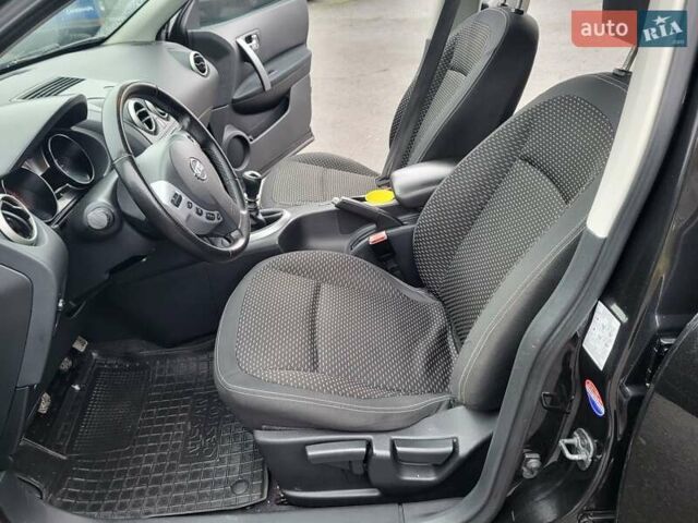 Черный Ниссан Кашкай, объемом двигателя 1.5 л и пробегом 239 тыс. км за 8900 $, фото 36 на Automoto.ua