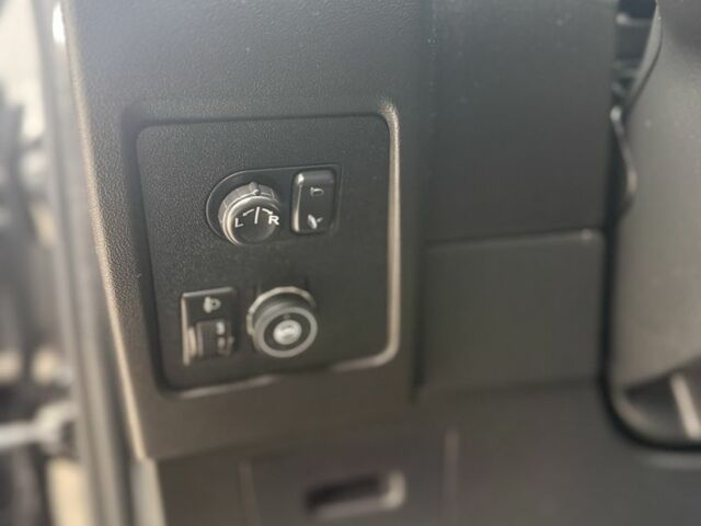 Чорний Ніссан Кашкай, об'ємом двигуна 2 л та пробігом 179 тис. км за 8250 $, фото 18 на Automoto.ua