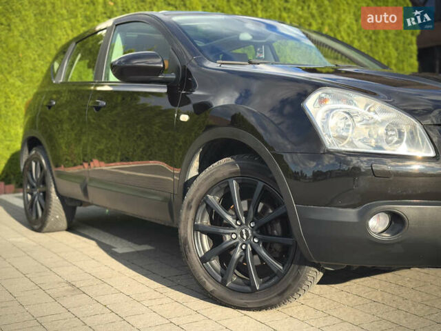 Черный Ниссан Кашкай, объемом двигателя 2 л и пробегом 192 тыс. км за 8200 $, фото 25 на Automoto.ua