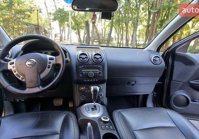 Черный Ниссан Кашкай, объемом двигателя 2 л и пробегом 187 тыс. км за 7500 $, фото 12 на Automoto.ua