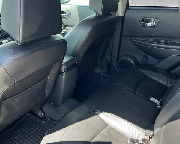 Черный Ниссан Кашкай, объемом двигателя 1.46 л и пробегом 268 тыс. км за 7900 $, фото 6 на Automoto.ua