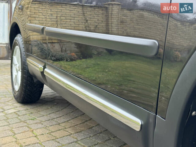 Черный Ниссан Кашкай, объемом двигателя 1.5 л и пробегом 231 тыс. км за 7900 $, фото 62 на Automoto.ua