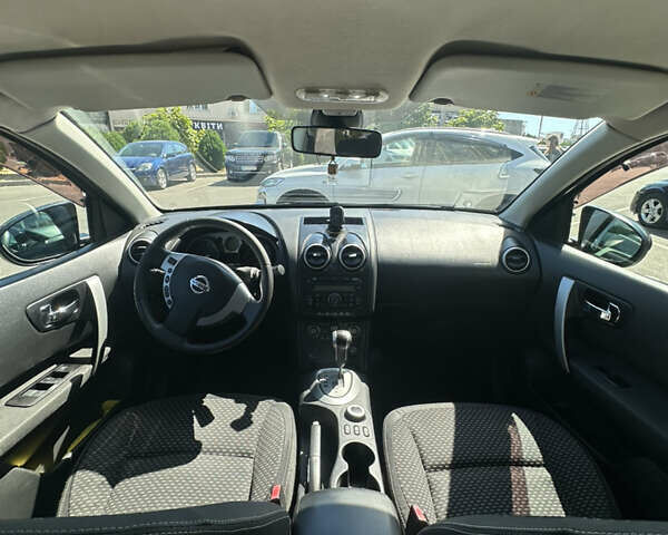 Черный Ниссан Кашкай, объемом двигателя 2 л и пробегом 166 тыс. км за 8900 $, фото 5 на Automoto.ua