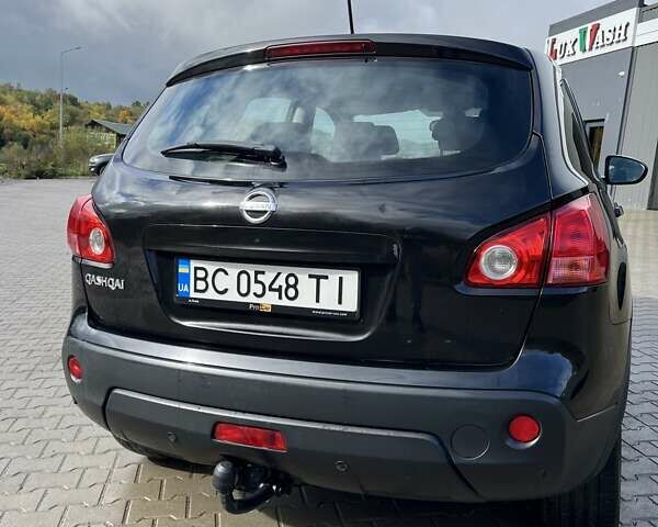 Черный Ниссан Кашкай, объемом двигателя 2 л и пробегом 229 тыс. км за 7300 $, фото 5 на Automoto.ua