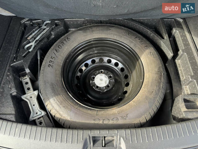 Черный Ниссан Кашкай, объемом двигателя 2 л и пробегом 185 тыс. км за 6999 $, фото 14 на Automoto.ua