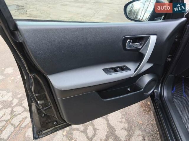 Черный Ниссан Кашкай, объемом двигателя 2 л и пробегом 167 тыс. км за 7999 $, фото 29 на Automoto.ua