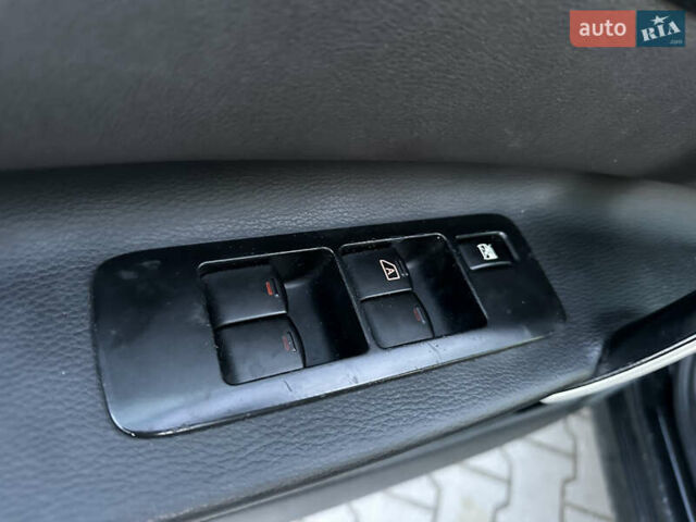 Ніссан Кашкай 2007 у Хмельницькому на Automoto.ua Чорний Ніссан Кашкай, об'ємом двигуна 2 л та пробігом 195 тис. км за 8350 $, фото 18 на Automoto.ua