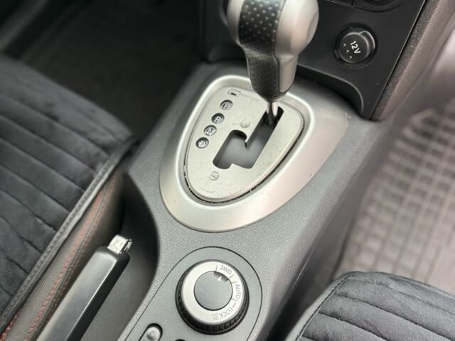 Чорний Ніссан Кашкай, об'ємом двигуна 2 л та пробігом 179 тис. км за 8250 $, фото 16 на Automoto.ua