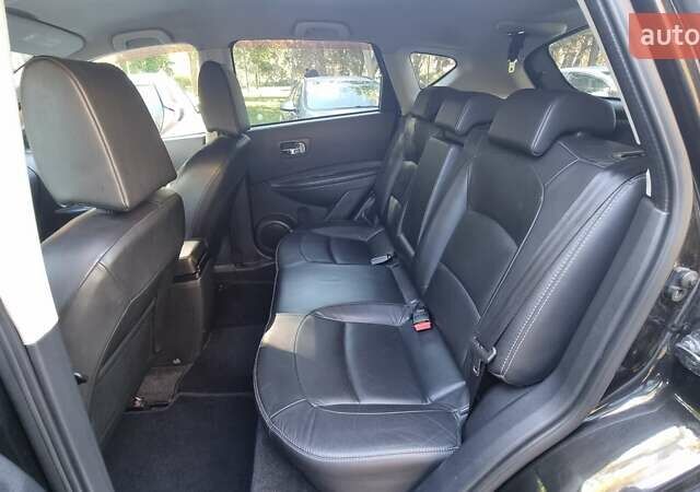 Черный Ниссан Кашкай, объемом двигателя 2 л и пробегом 187 тыс. км за 7500 $, фото 13 на Automoto.ua