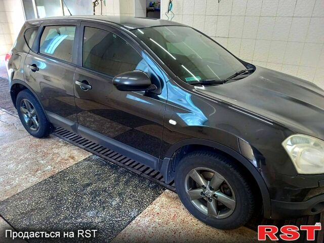 Черный Ниссан Кашкай, объемом двигателя 2 л и пробегом 143 тыс. км за 7000 $, фото 4 на Automoto.ua