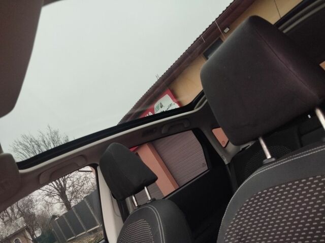 Черный Ниссан Кашкай, объемом двигателя 1.5 л и пробегом 238 тыс. км за 7800 $, фото 5 на Automoto.ua