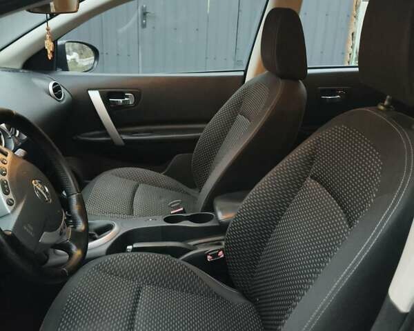 Черный Ниссан Кашкай, объемом двигателя 1.46 л и пробегом 200 тыс. км за 9000 $, фото 16 на Automoto.ua